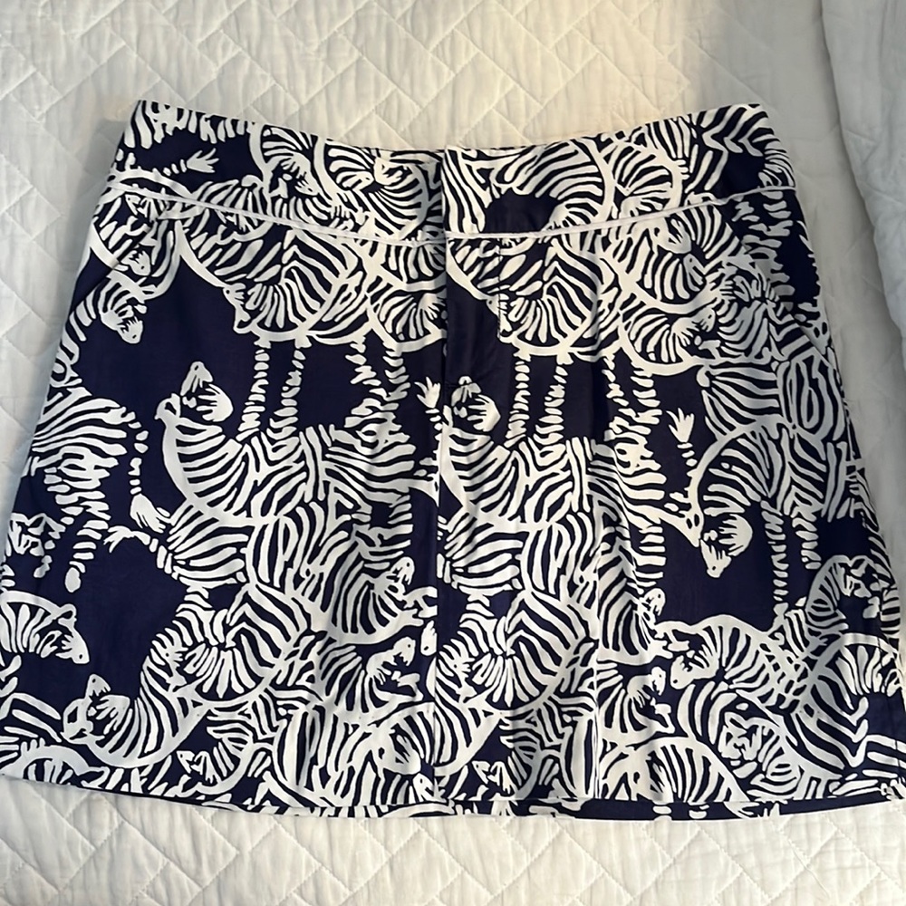 Navy Lilly Pulitzer zebra printed skort